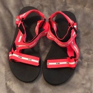 Pink brand sandals‎ i15